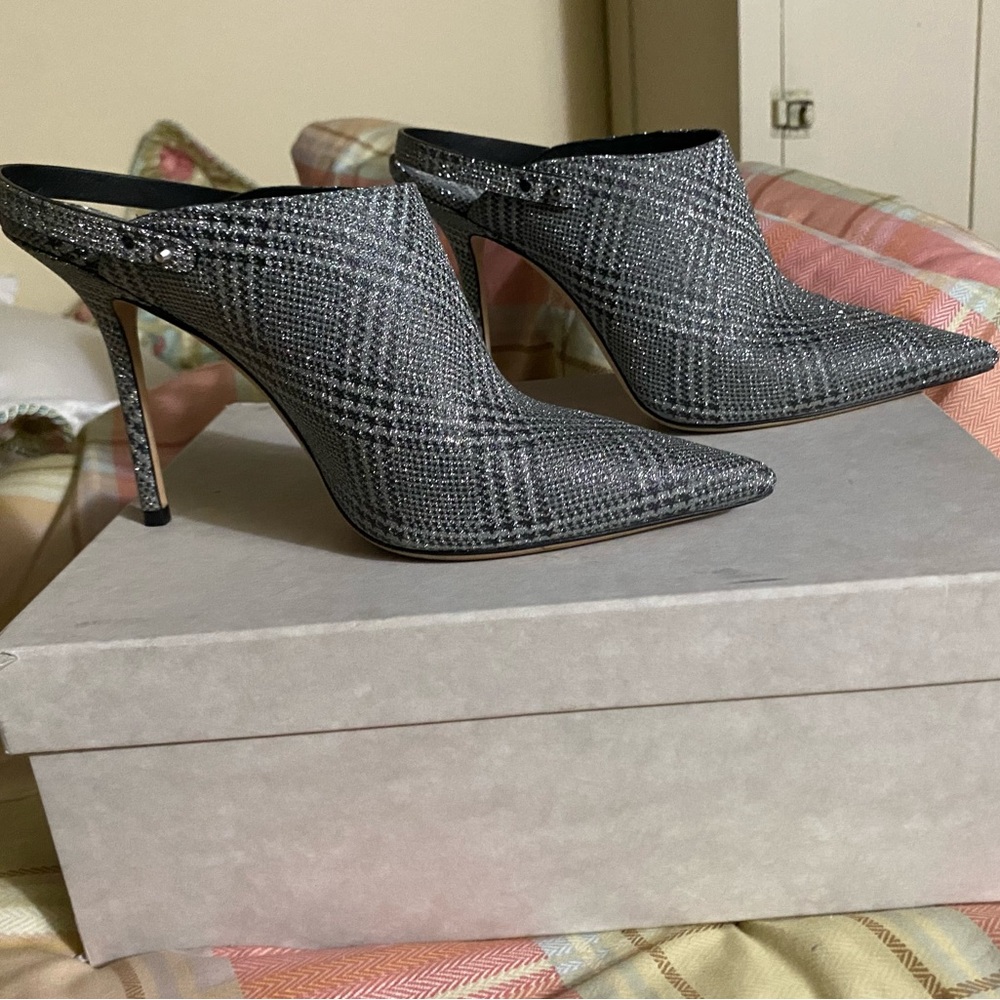 Gorgeous Jimmy Choo Princess of Stars Glitter Shoes 🤩
